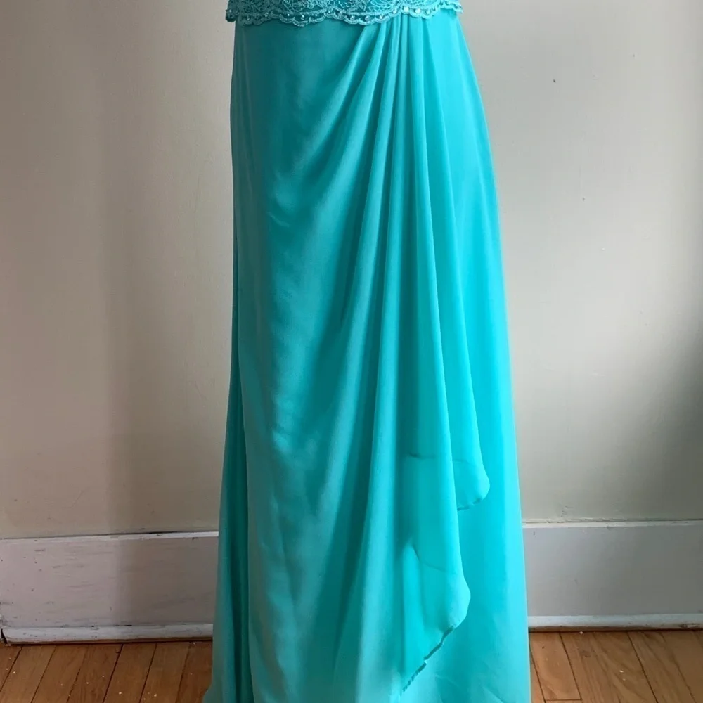 Azazi green embroidered dress size C